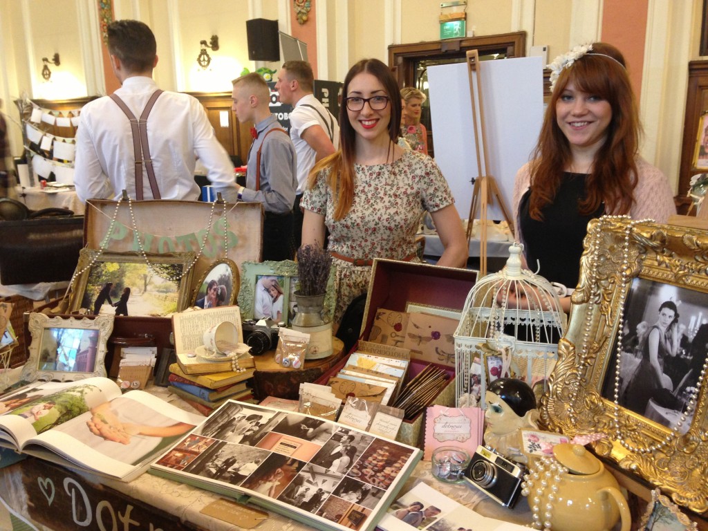 Dotmoxee Photography and Penny Brown Bridal