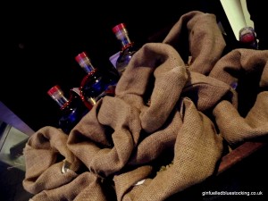 gin tasting botanicals