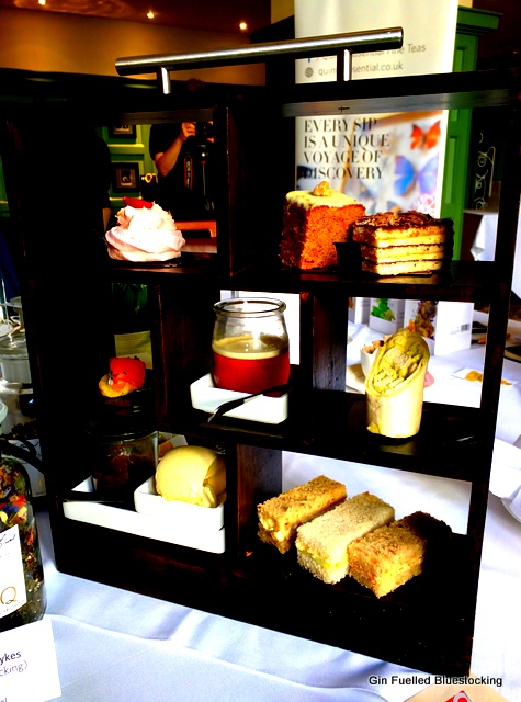 Quinteassential Tea