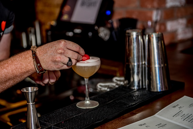 Opening: The Bronx, Knutsford