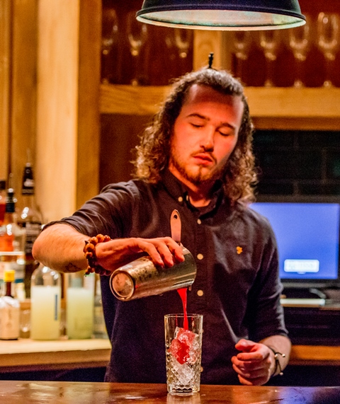 Opening: The Bronx, Knutsford