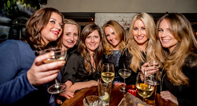 Opening: The Bronx, Knutsford